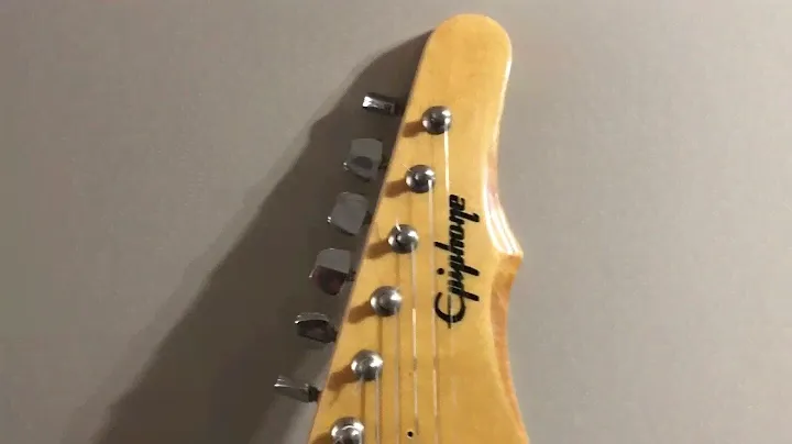 A Gibson Epiphone Strat doesn’t exist?!?