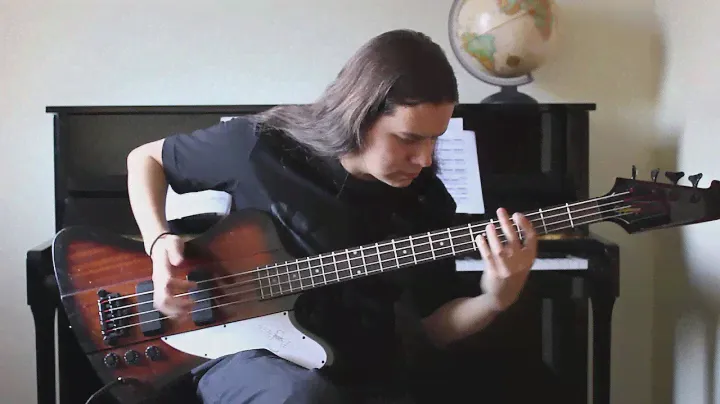 Two Awesome Slap Bass Licks ! - Epiphone Thunderbird IV Bass
