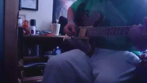 Epiphone Tom Delonge ES-333 Demo - By Chris