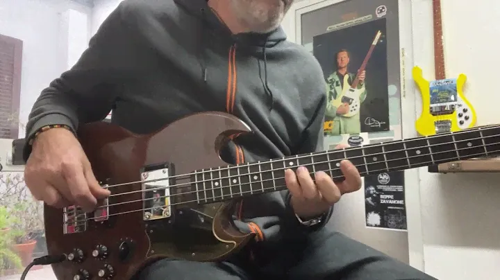 1973 Gibson EB-3 Bass - Walnut