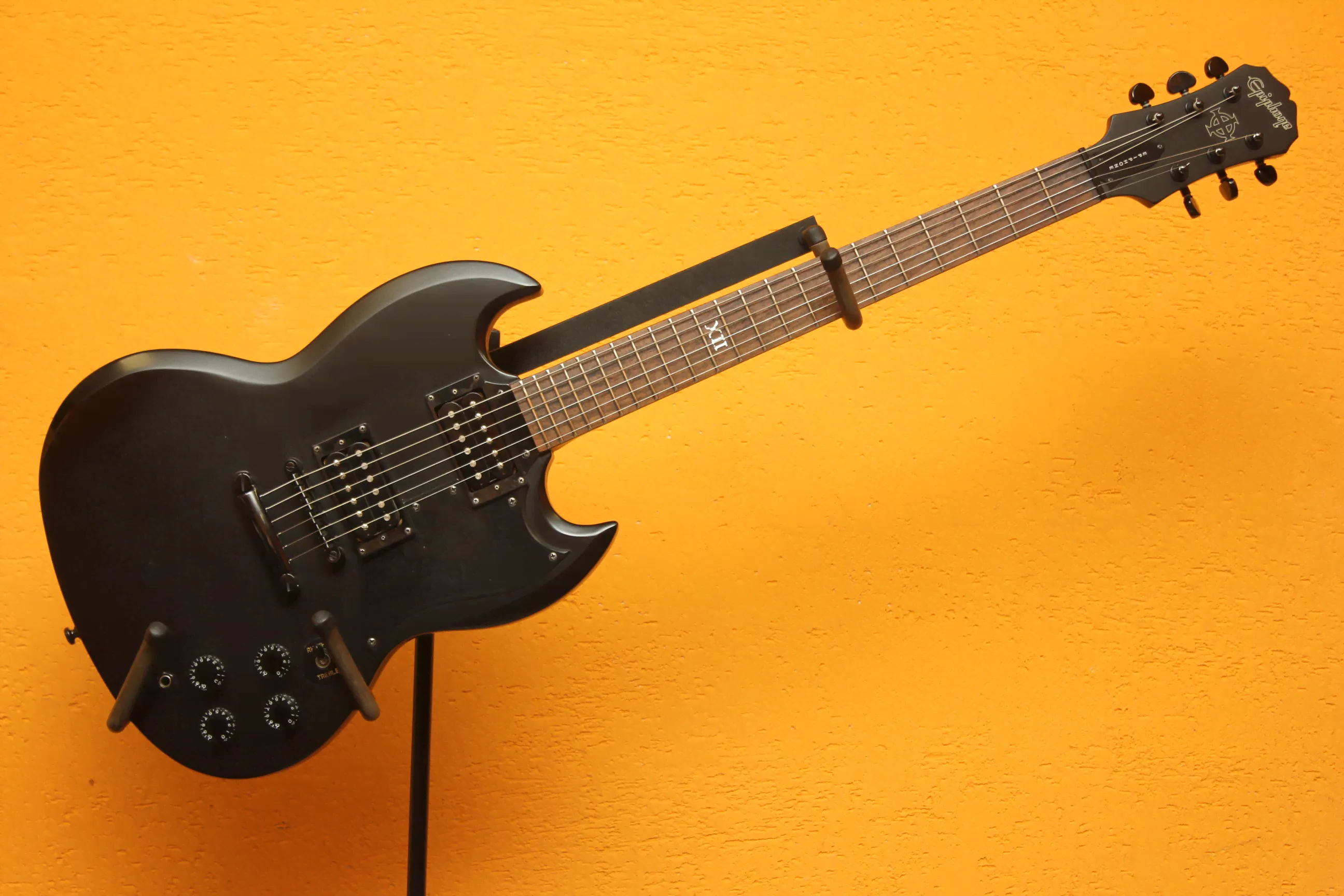 Epiphone SG G400 Goth