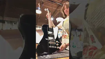 1960s Reproduction Epiphone Thunderbird Electric Bass in Ebony Guitar Unboxing