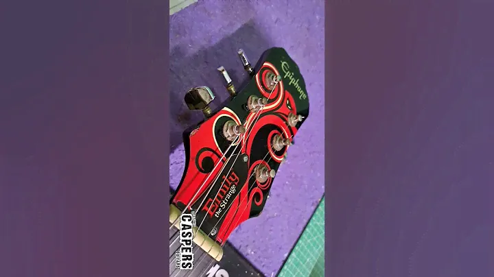 Guitar Epiphone SG Emily The Strange