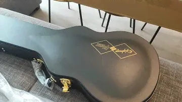 My new Epiphone Les Paul Custom Ebony 2024 Model. Best September in my music life 🎸💯🔥