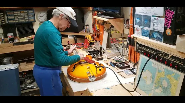 Epiphone Riviera Unboxing