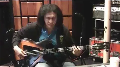Gene Simmons with his 1976 Sunburst Gibson Ripper