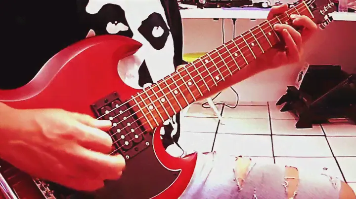 epiphone  SG SPECIAL VINTAGE CHERRY DEMO 24