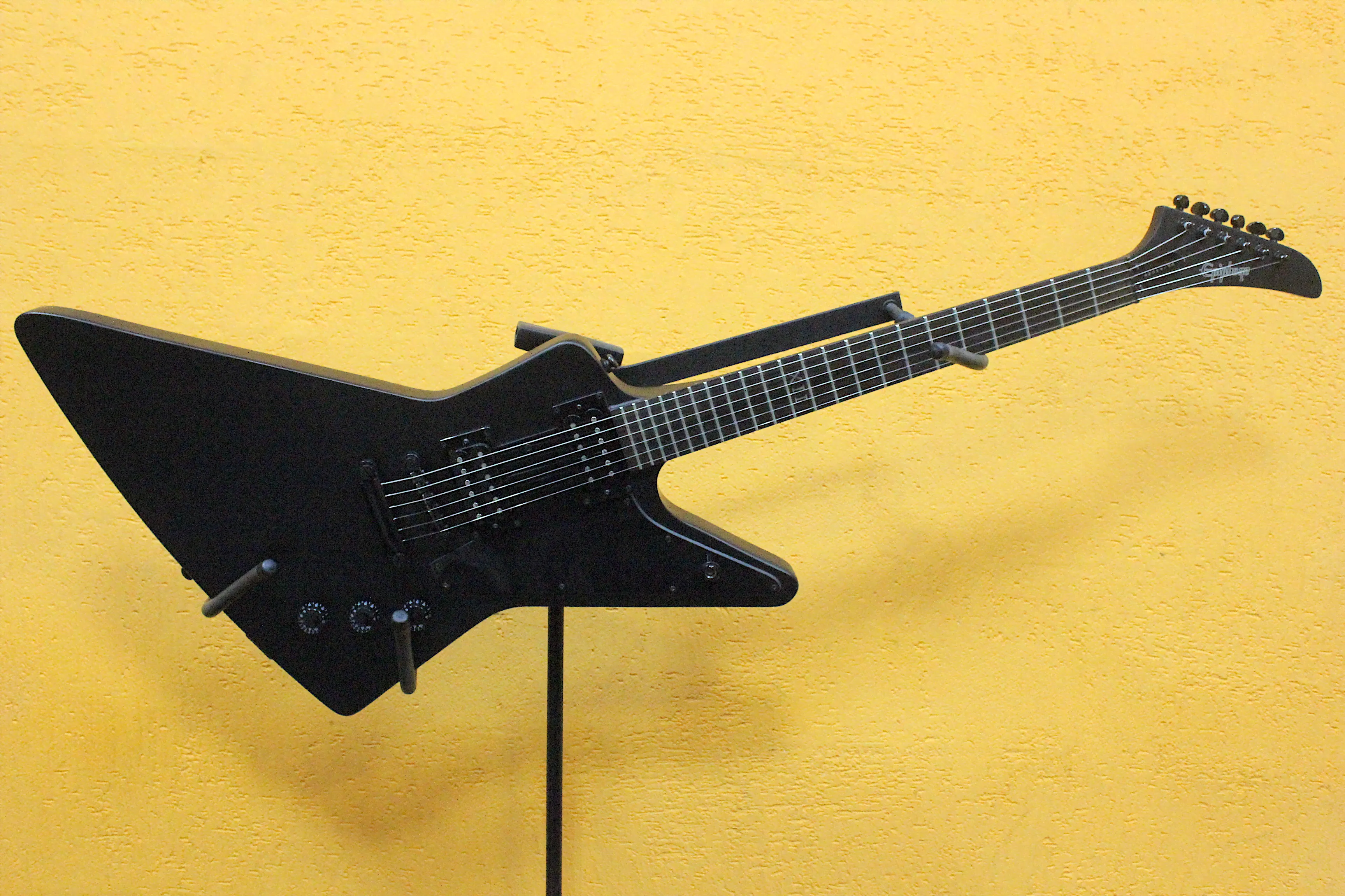 Epiphone Gothic '58 Explorer-0