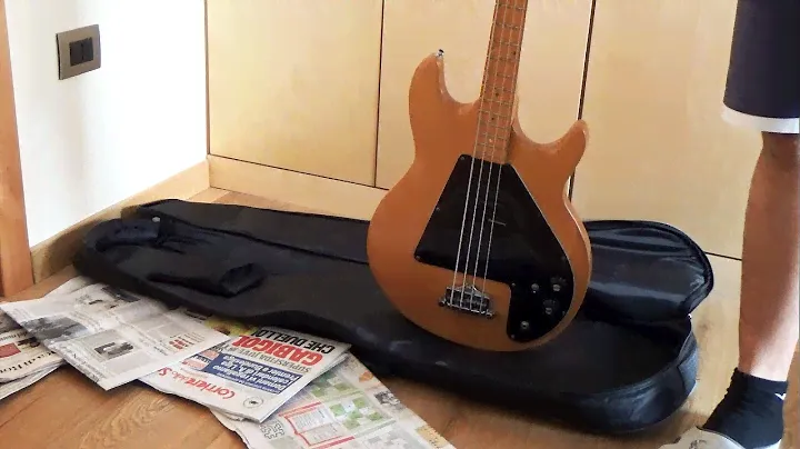 Unboxing: Epiphone Ripper bass (used)