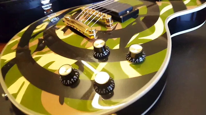 EPIPHONE ZAKK WYLDE LES PAUL CAMO CUSTOM EMG-HZ GIBSON KOREAN MADE GUITAR UP CLOSE REVIEW VIDEO