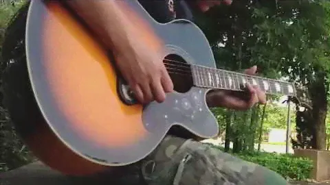 Epiphone EJ200CE